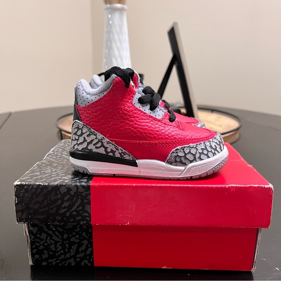 Jordan 3 Red Cement 4c - Picture 2 of 5